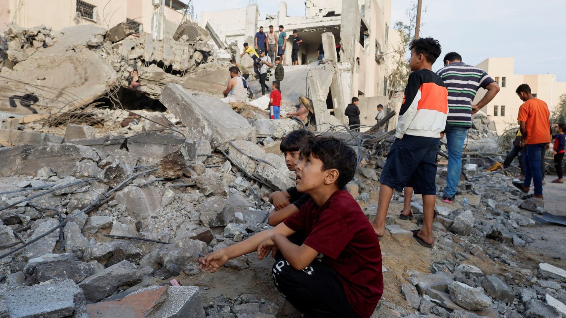Biden to visit Israel as Gaza humanitarian crisis worsens